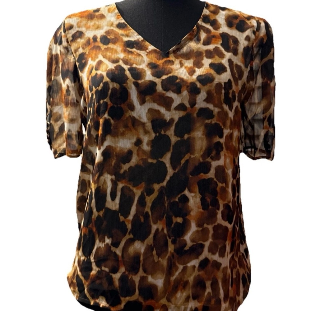 Calvin Klein Women's Short Sleeve, V-Neck, Animal Print Blouse, Size Small
